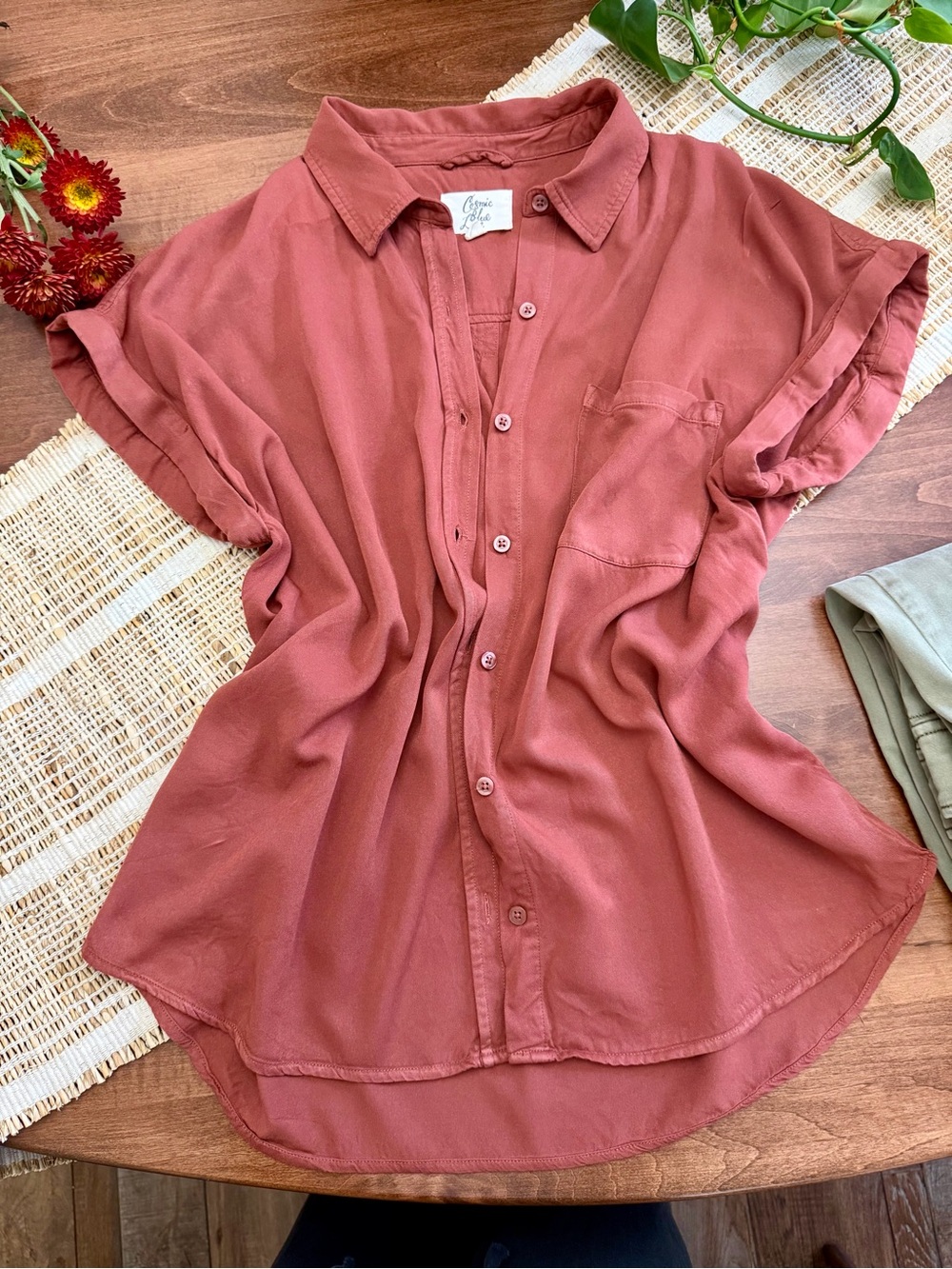 Tori Henley Blouse - Rust Short-Sleeve Button Front Shirt